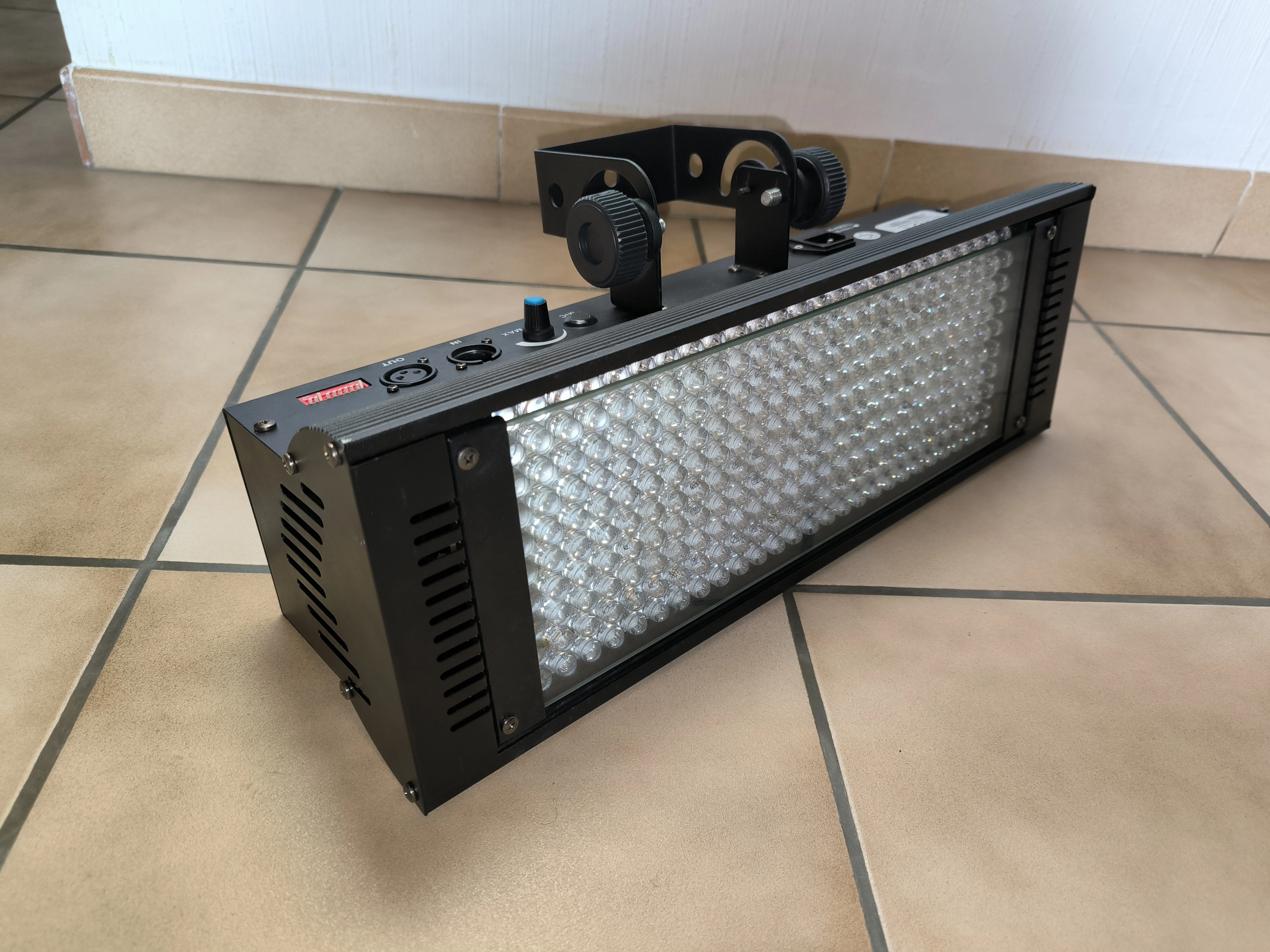 IBIZA LED STROBE LS-005 - aperçu vidéo